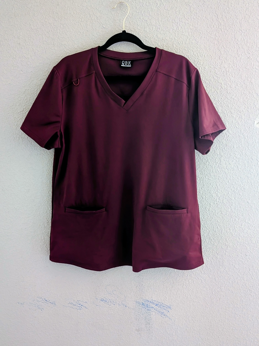 QBK V-neck Scrub Top in Deep Burgundy